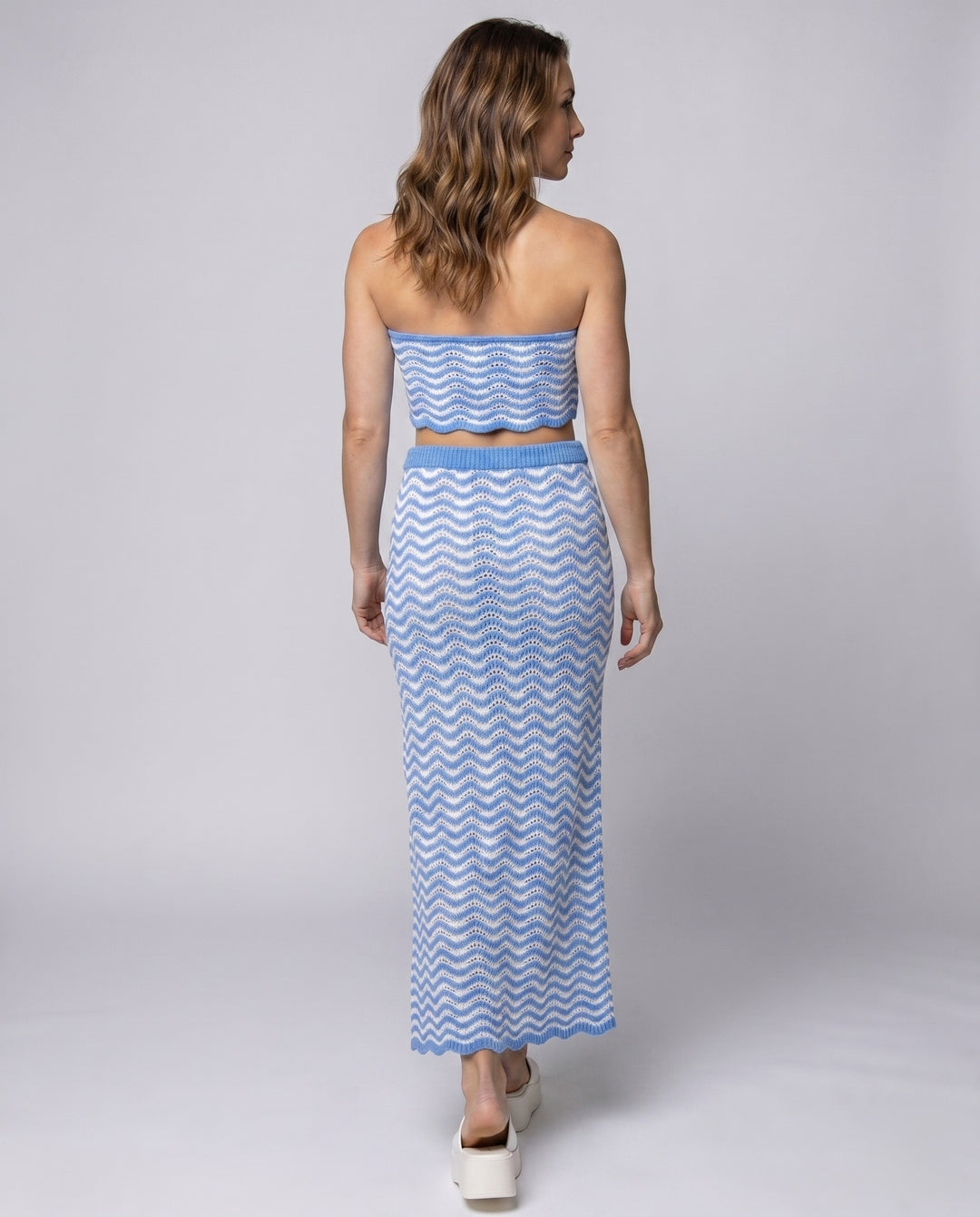 Product 15606936240458 - back_view