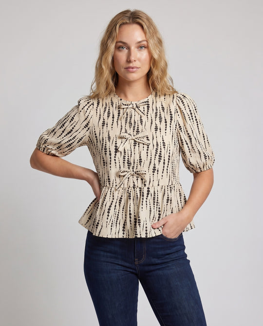 Product 15606940533066 - upper_body