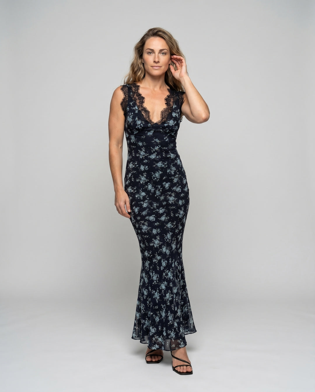 Product 15606946693450 - full_body_front