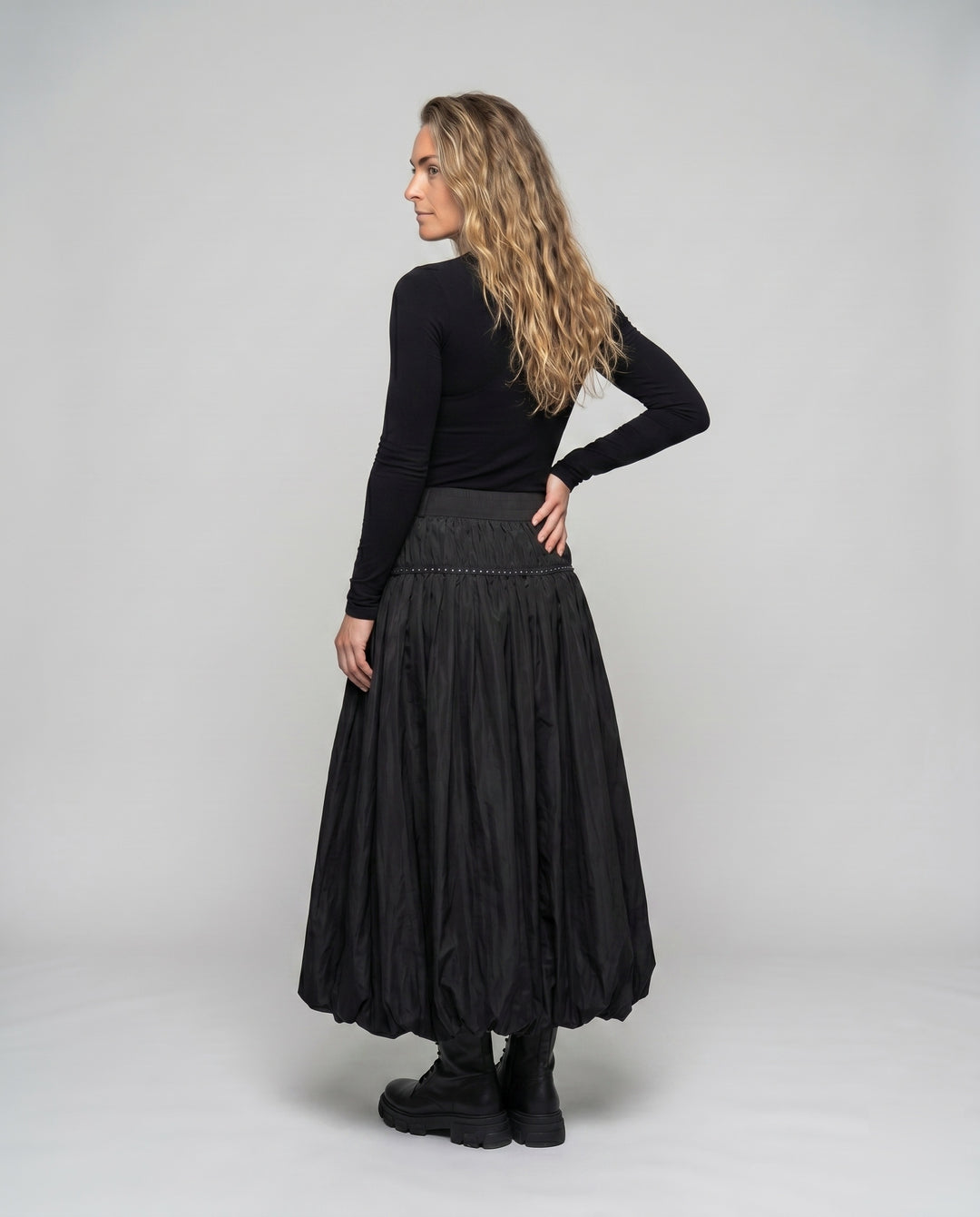 Product 15606952132938 - back_view