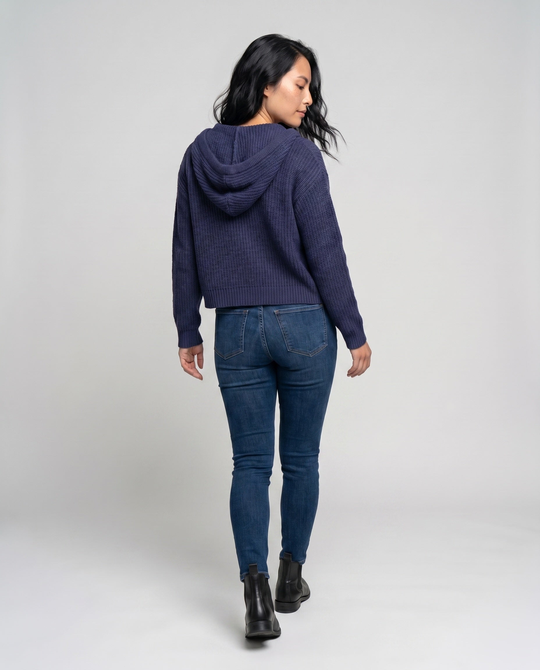 Product 15606953541962 - back_view
