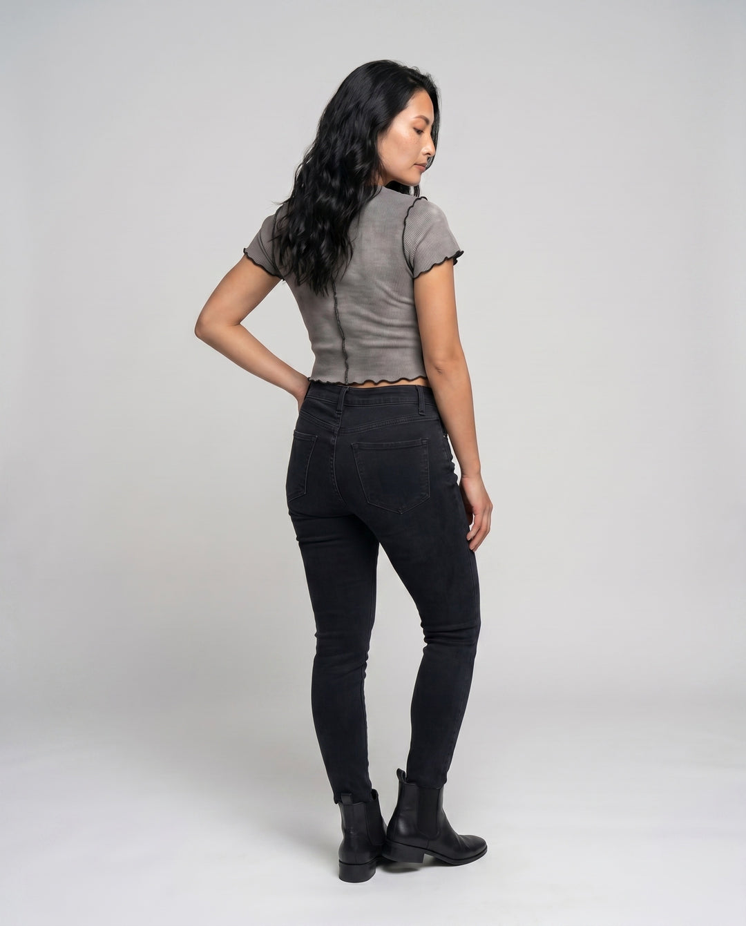 Product 15606953967946 - back_view