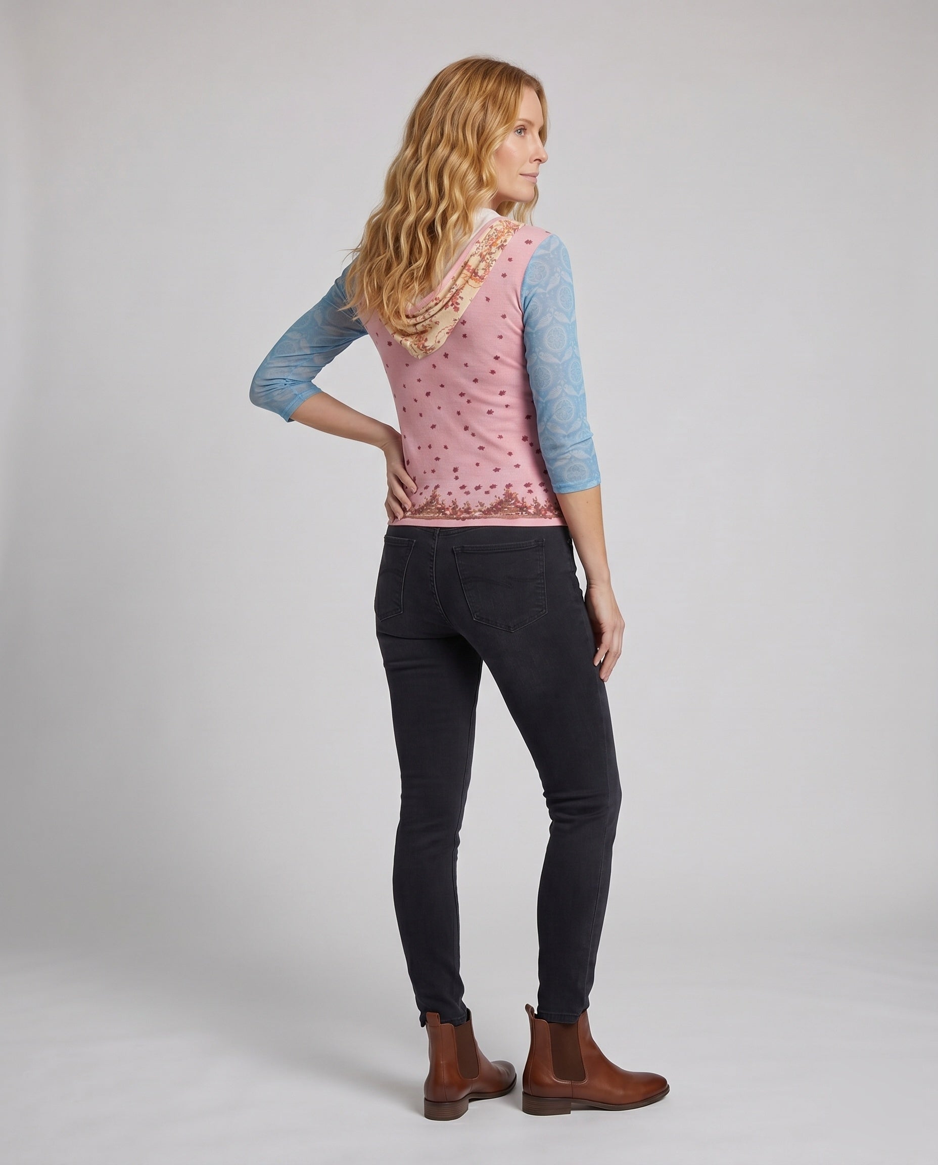 Product 15606957637962 - back_view