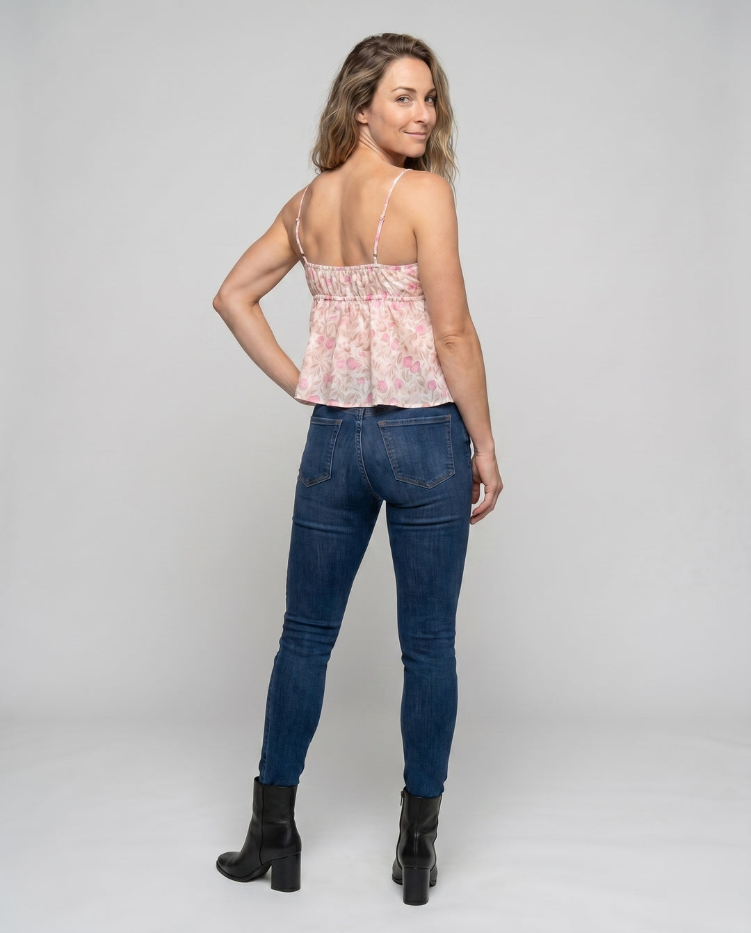 Product 15606961504586 - back_view