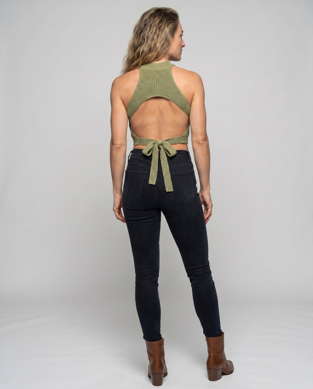Product 15606966976842 - back_view