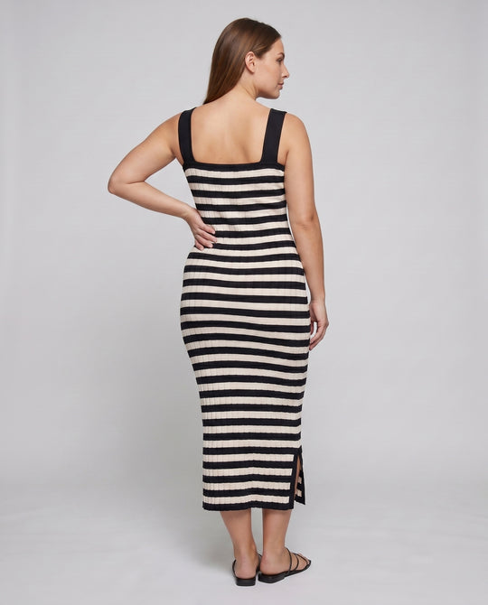 Product 15606967796042 - back_view