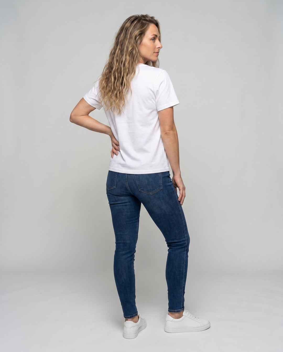Product 15606974185802 - back_view