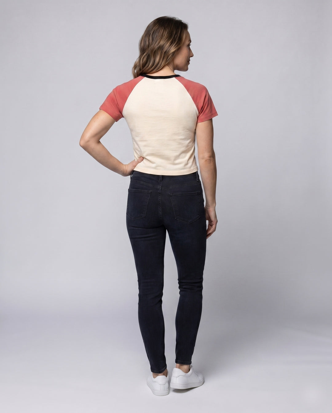 Product 15606975005002 - back_view