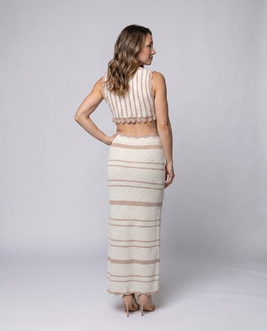 Product 15606975136074 - back_view