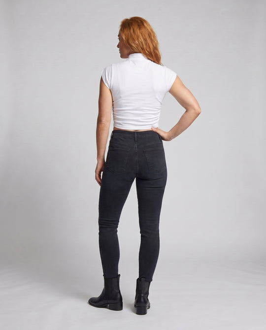 Product 15606977134922 - back_view