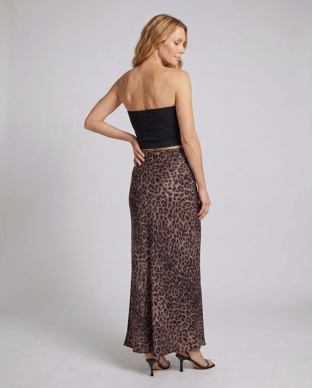 Product 15609324667210 - back_view