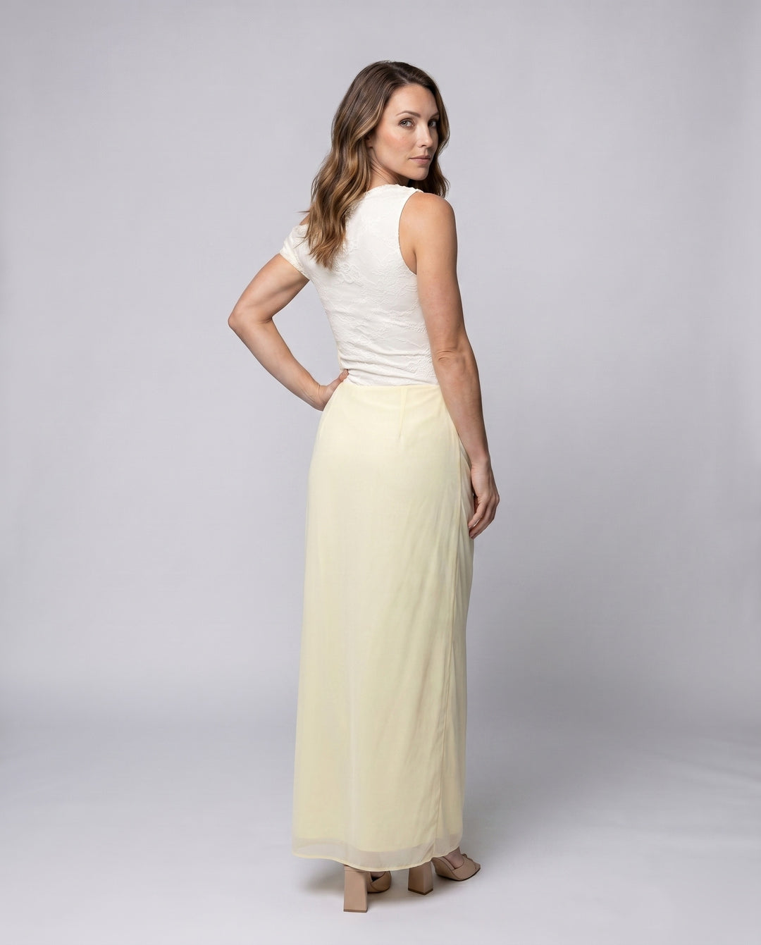 Product 15609326010698 - back_view