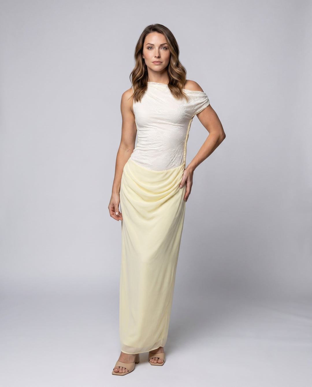 Product 15609326010698 - full_body_front