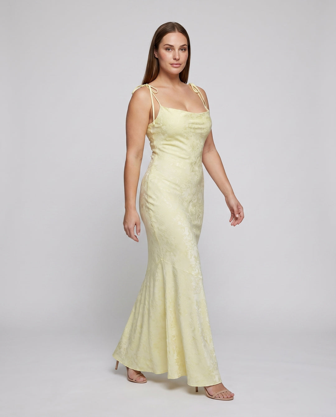 Product 15609327190346 - full_body_front