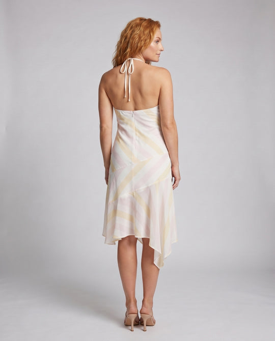 Product 15609336365386 - back_view