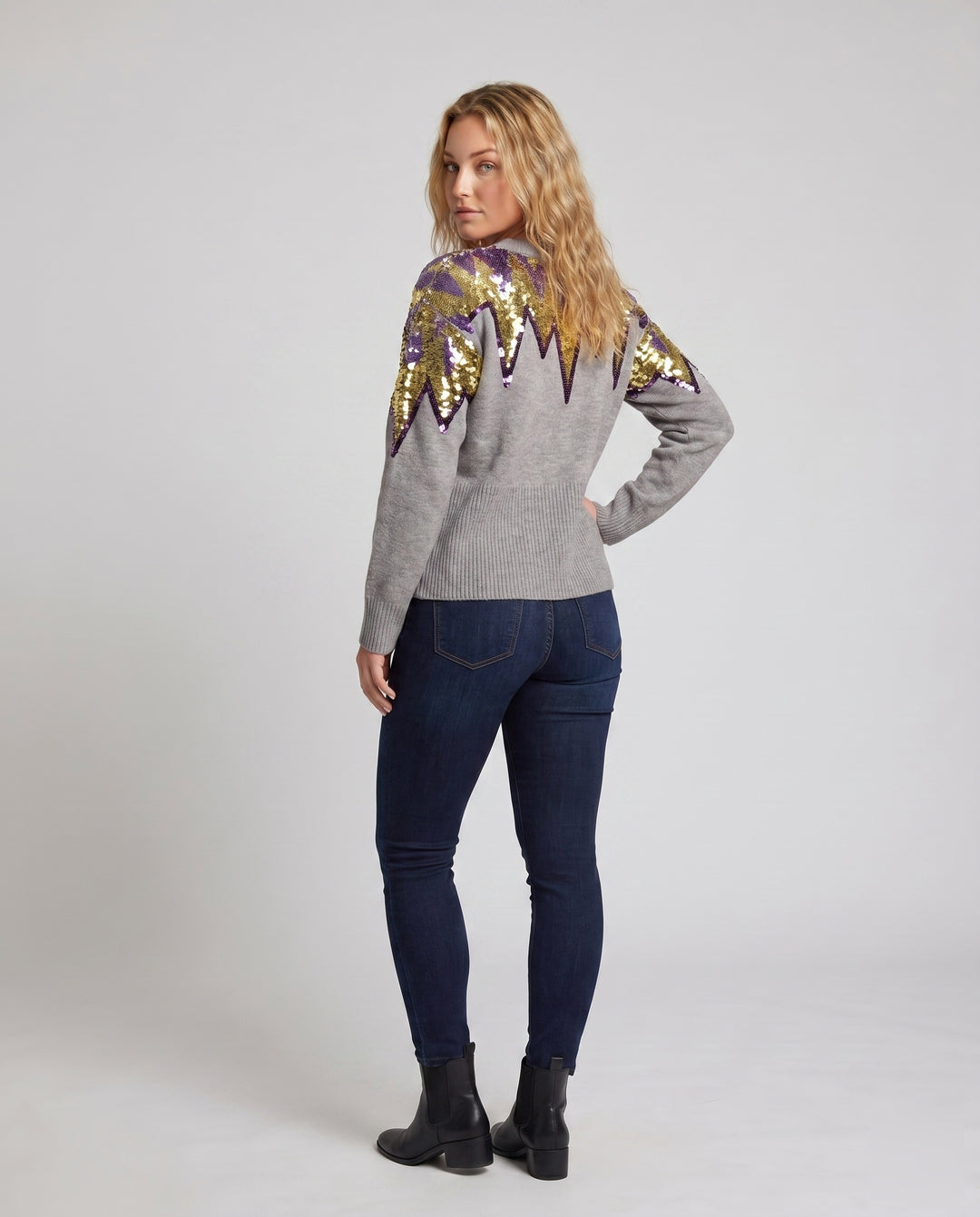 Product 15609345245514 - back_view
