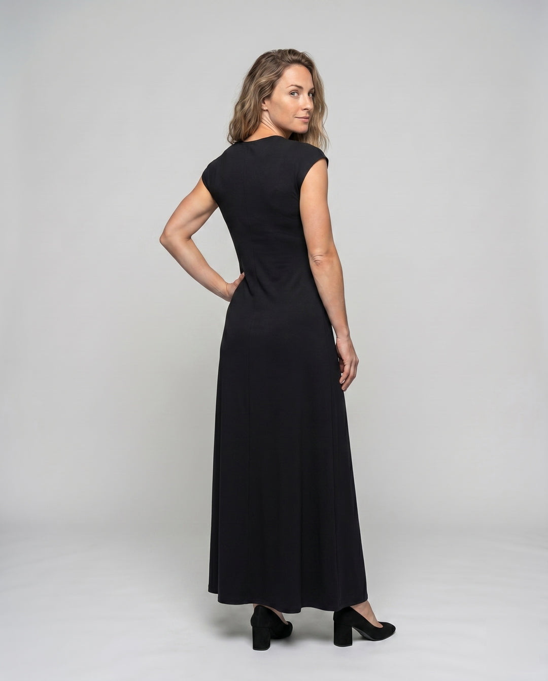 Product 15609354715466 - back_view