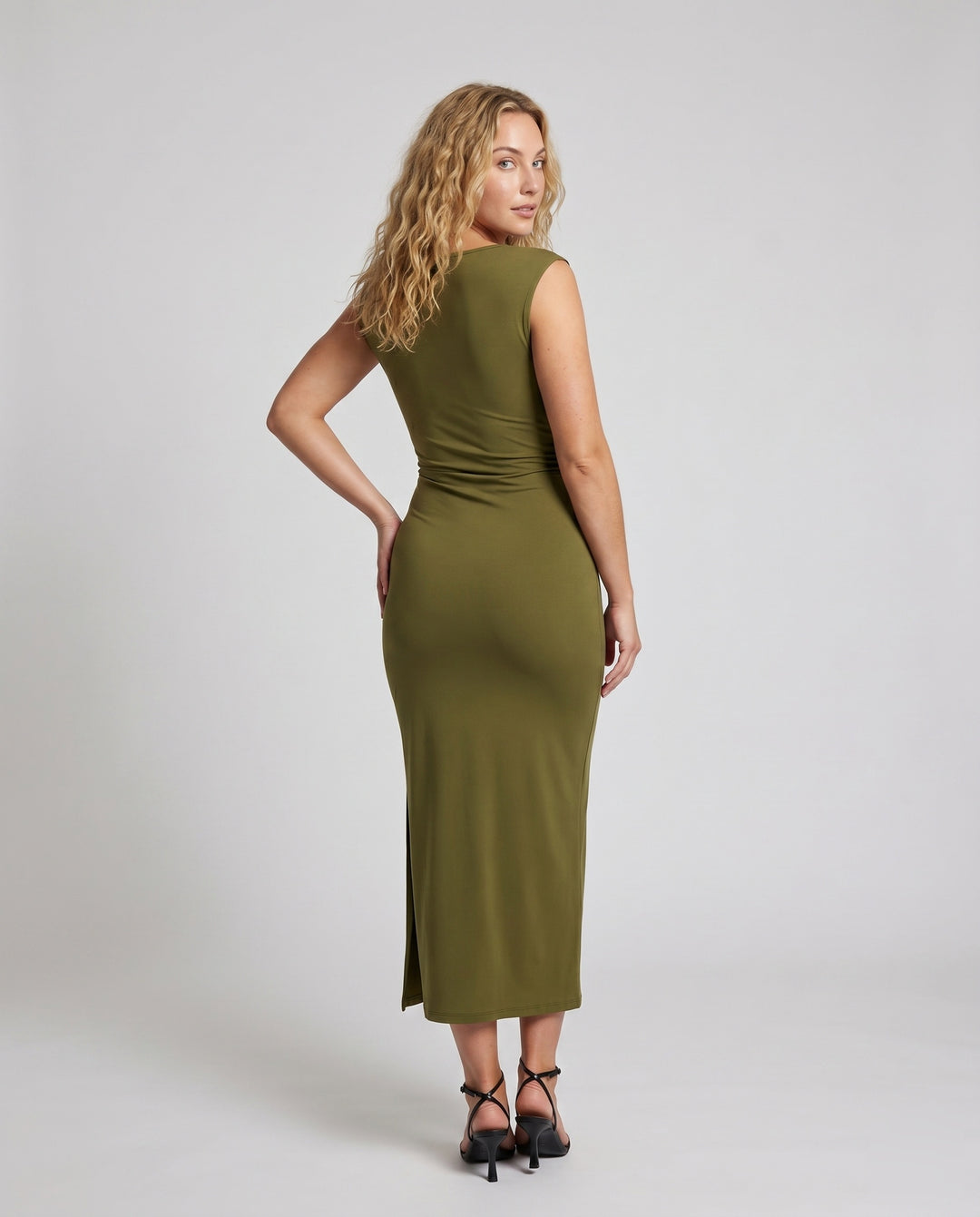 Product 15609354813770 - back_view