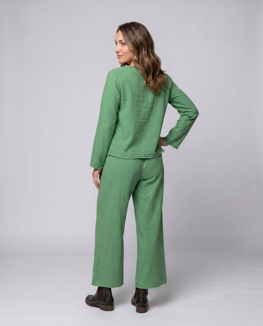 Product 15611840299338 - back_view