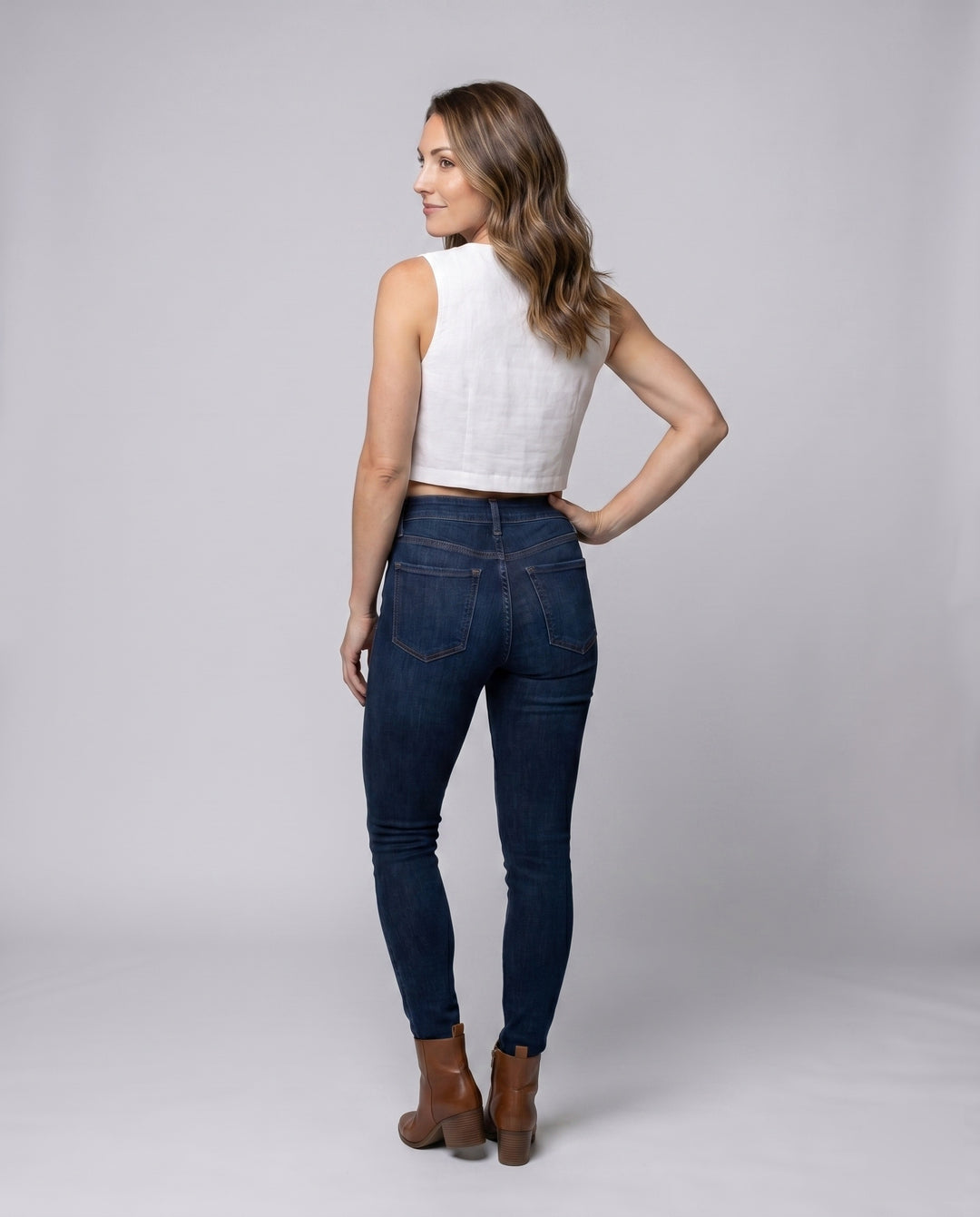 Product 15611841380682 - back_view