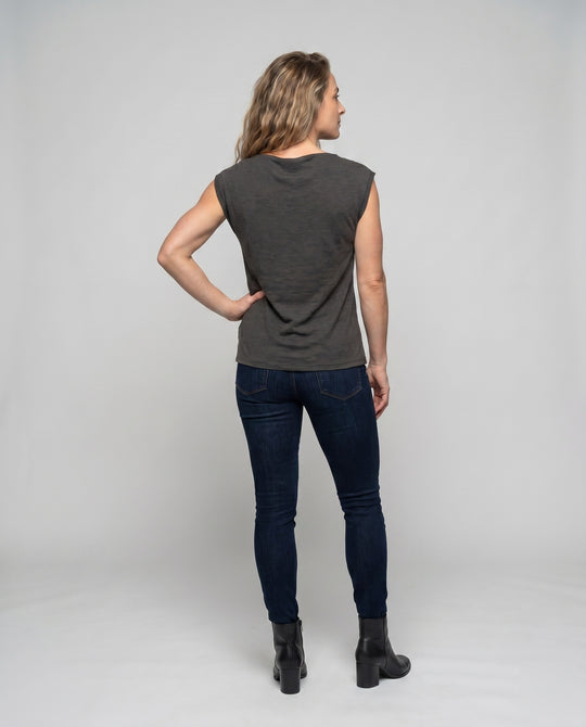 Product 15611846590794 - back_view