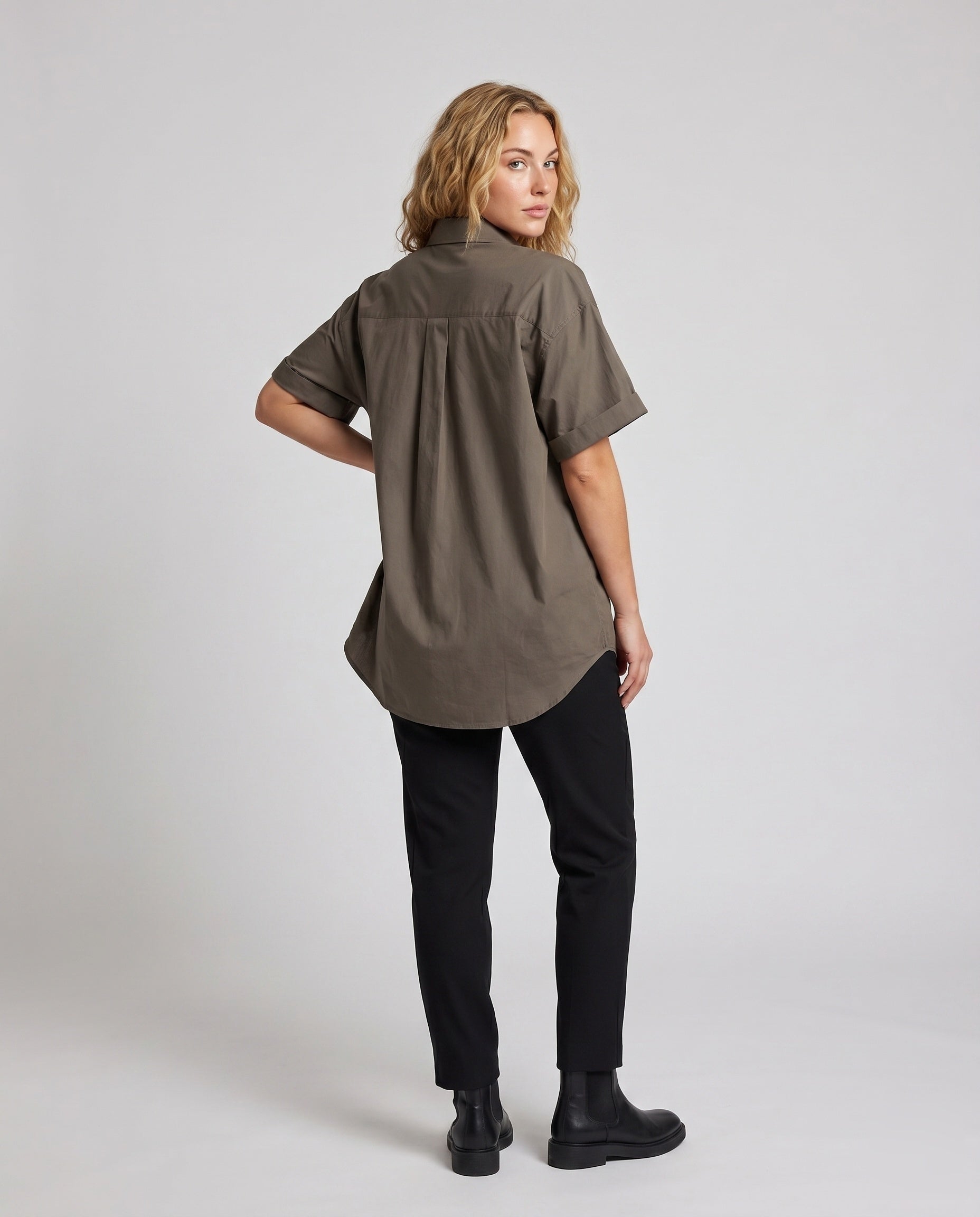 Product 15611854094666 - back_view