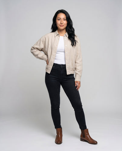 Damen lässige Oversize-Liebenbluse mit eleganten Puffärmeln und praktischen Knopfdetails