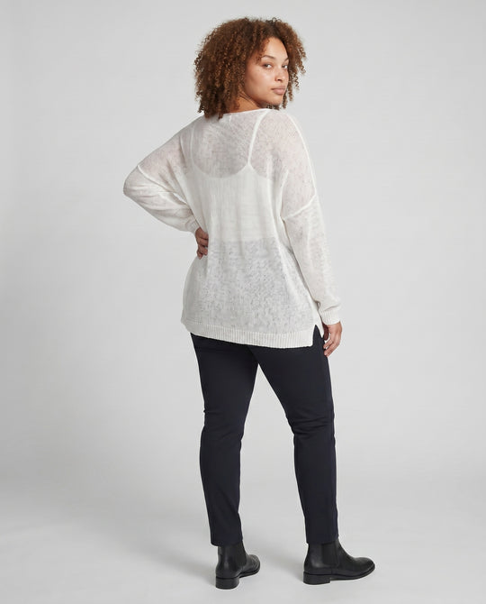 Product 15611865432394 - back_view
