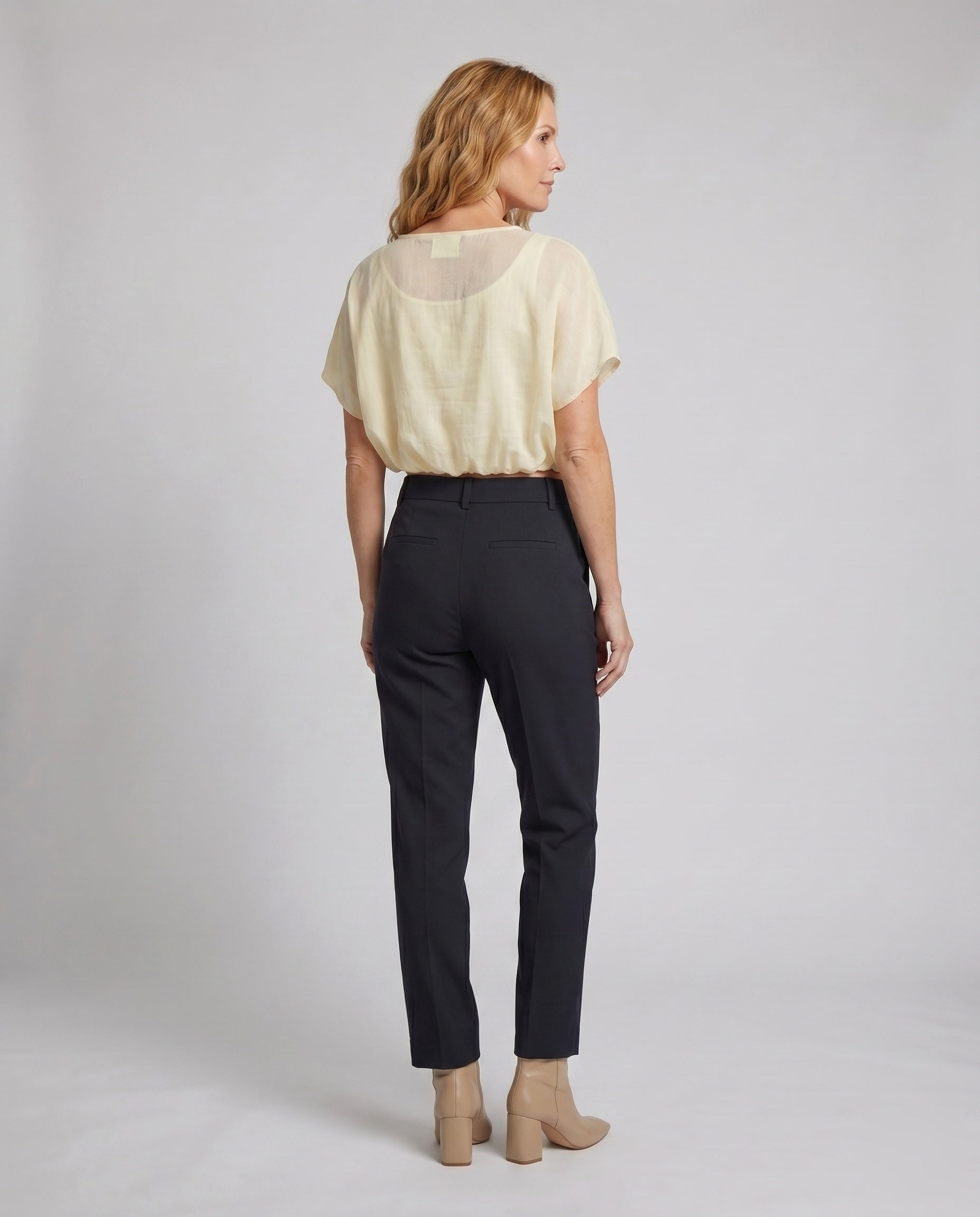 Product 15611870380362 - back_view
