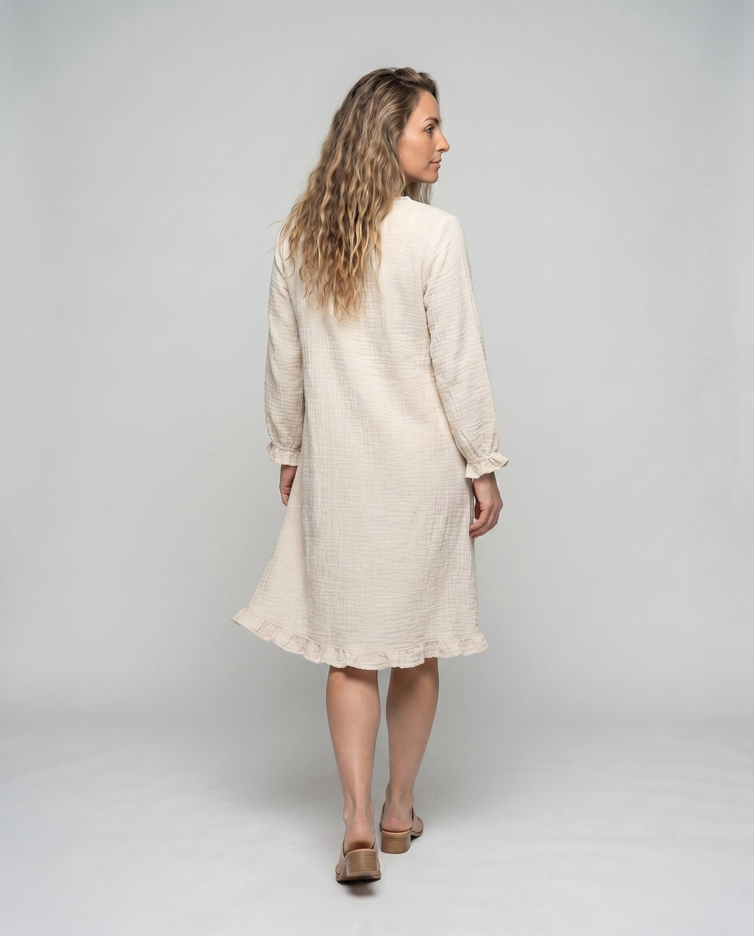 Product 15611873821002 - back_view