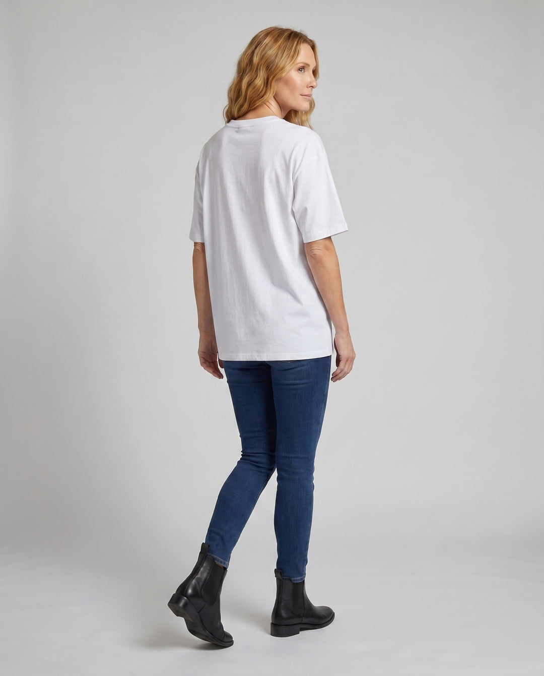 Product 15611877622090 - back_view