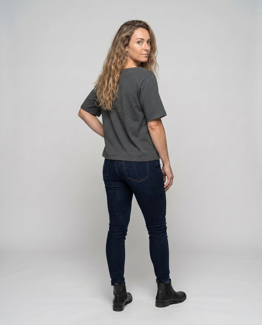 Product 15611877851466 - back_view