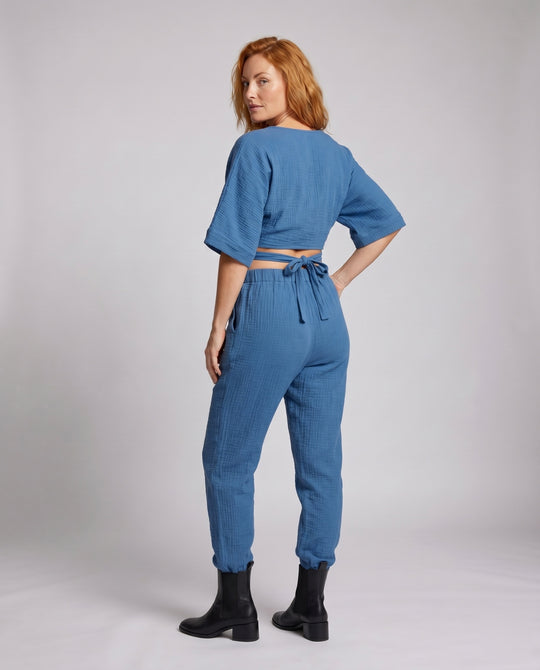 Product 15611878768970 - back_view