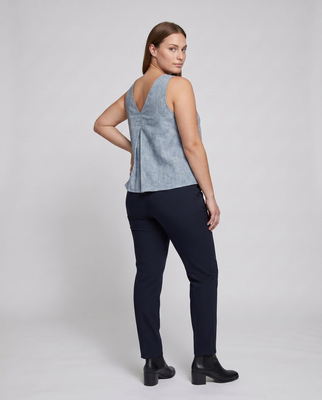 Product 15611880898890 - back_view