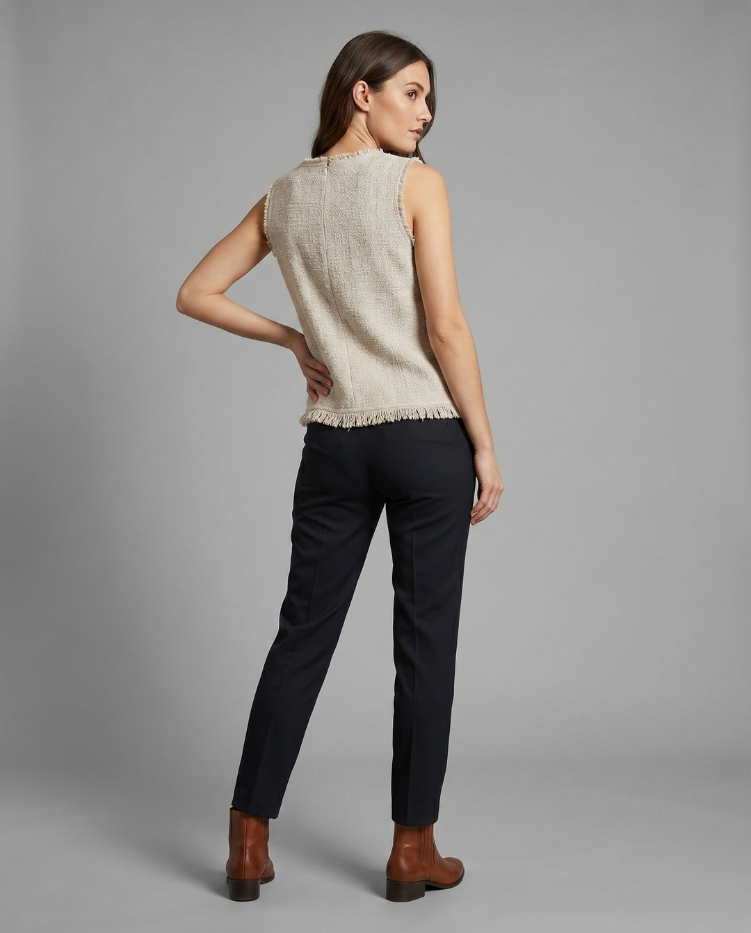 Product 15611882864970 - back_view