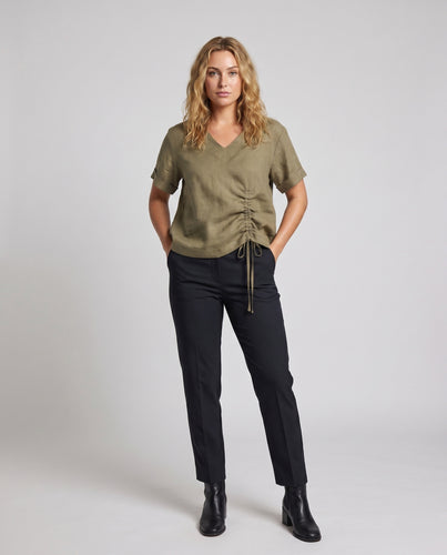 Damen luftige Bluse mit Raffung und V-Ausschnitt
