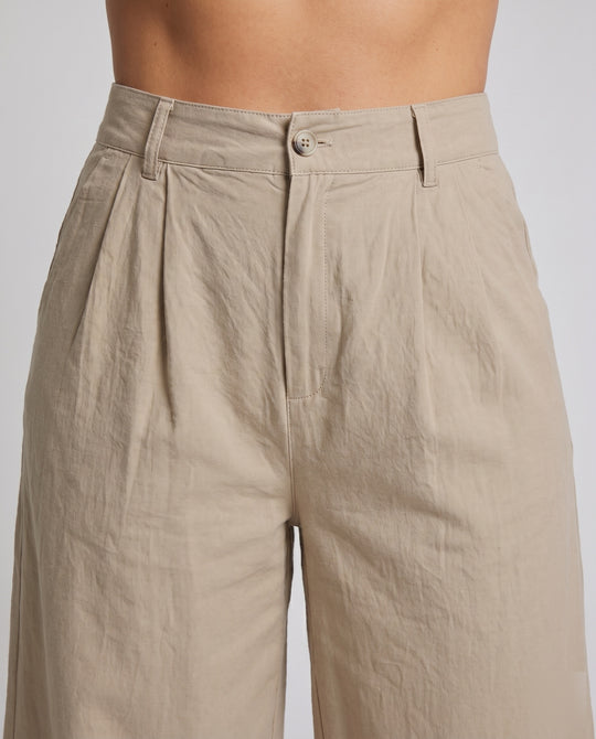 Product 15611883848010 - close_up_detail