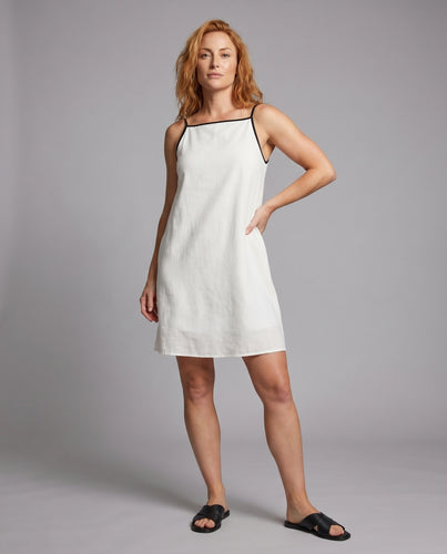 Damen luftiges Leinen-Minikleid mit schmalen Trägern und elegantem V-Ausschnitt