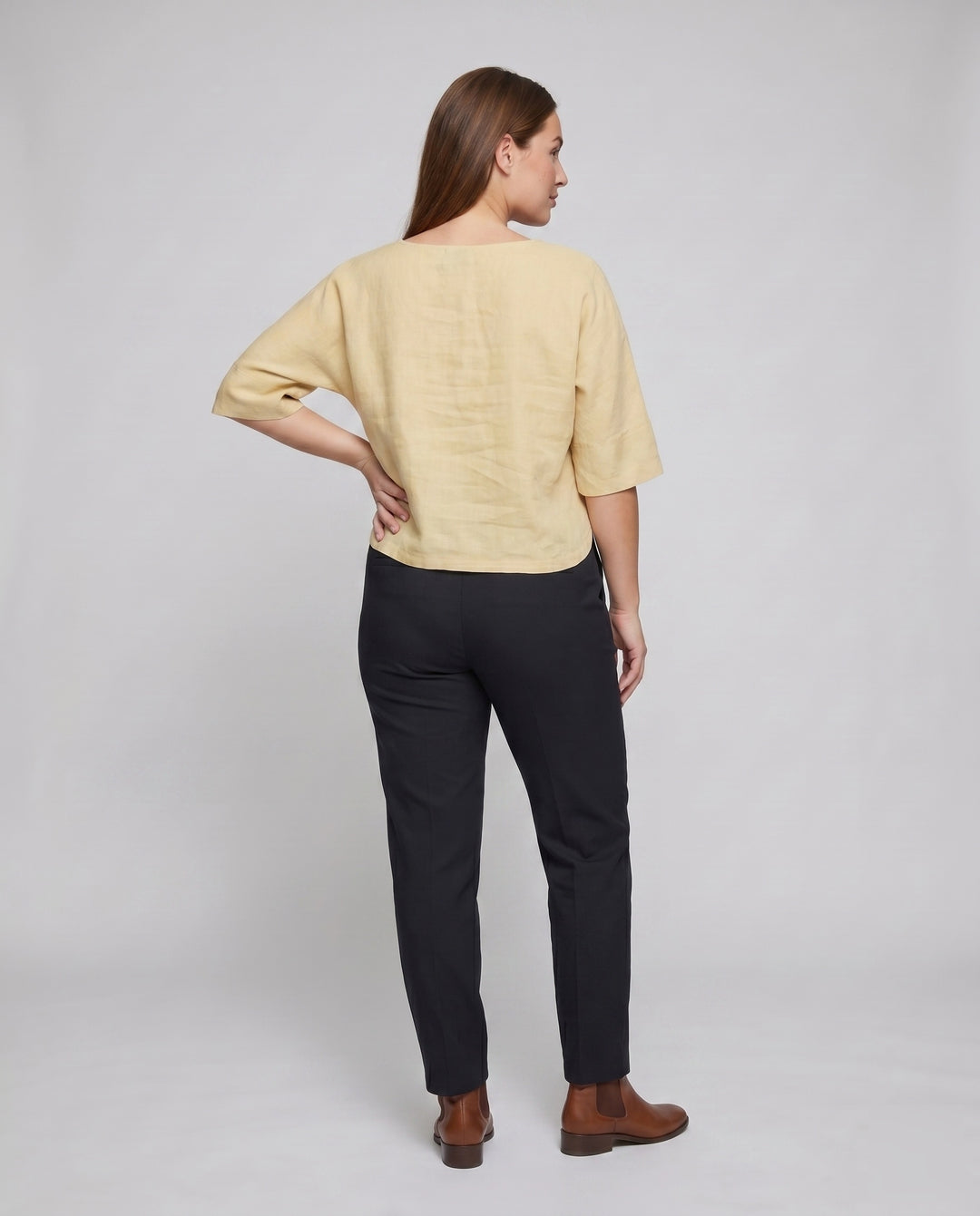 Product 15611888075082 - back_view