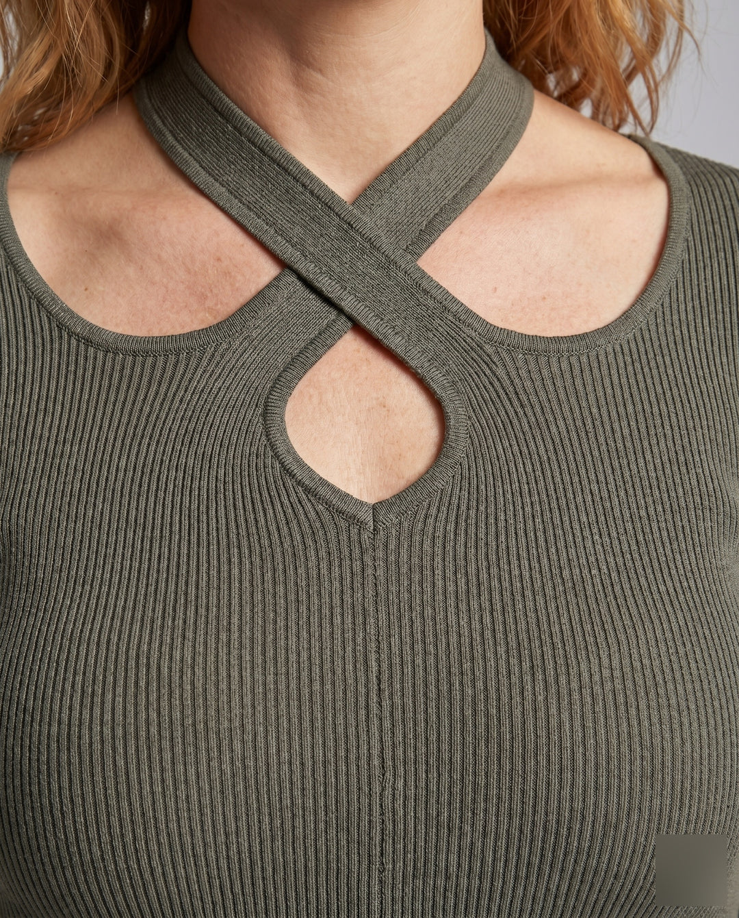 Product 15611894038858 - close_up_detail