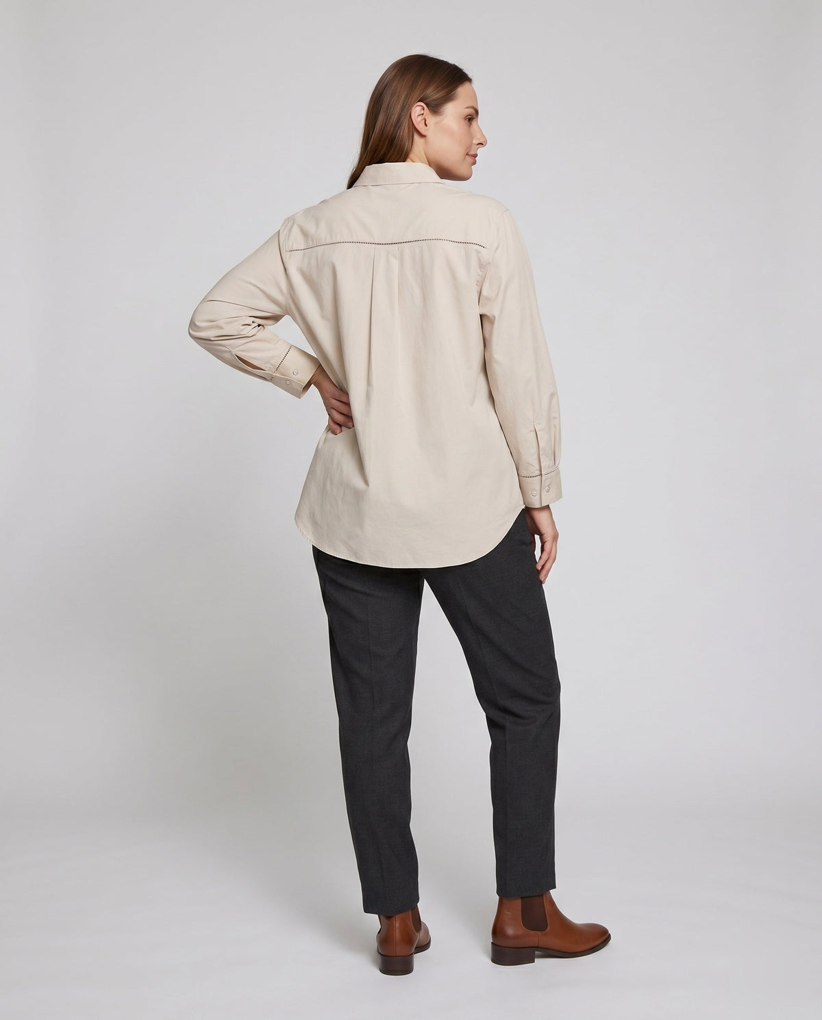Product 15611894301002 - back_view