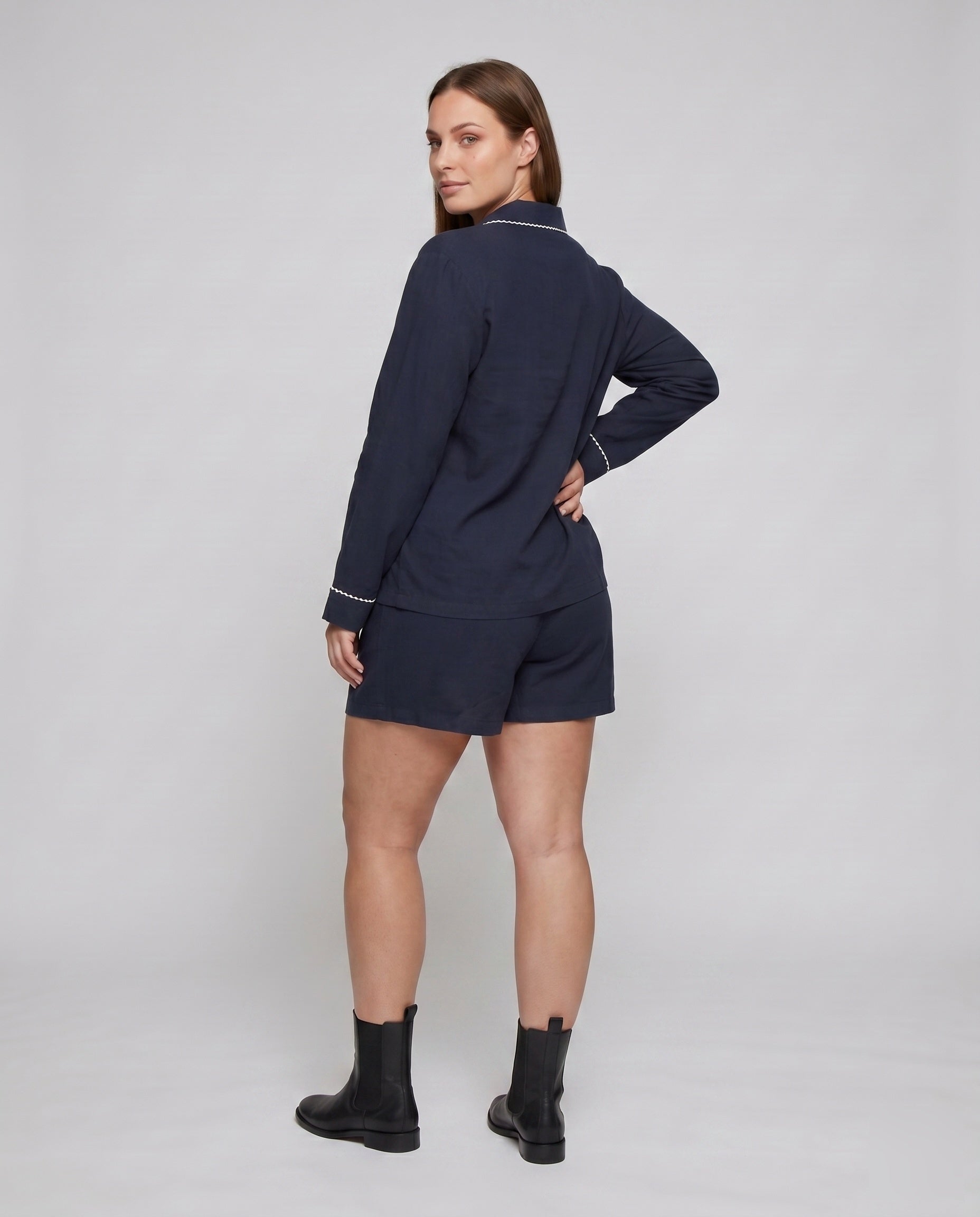 Product 15611894726986 - back_view