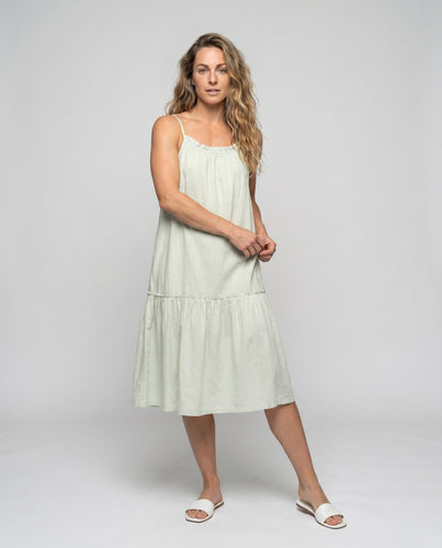 Damen Sommerliches Maxikleid mit raffiniertem Taillenband