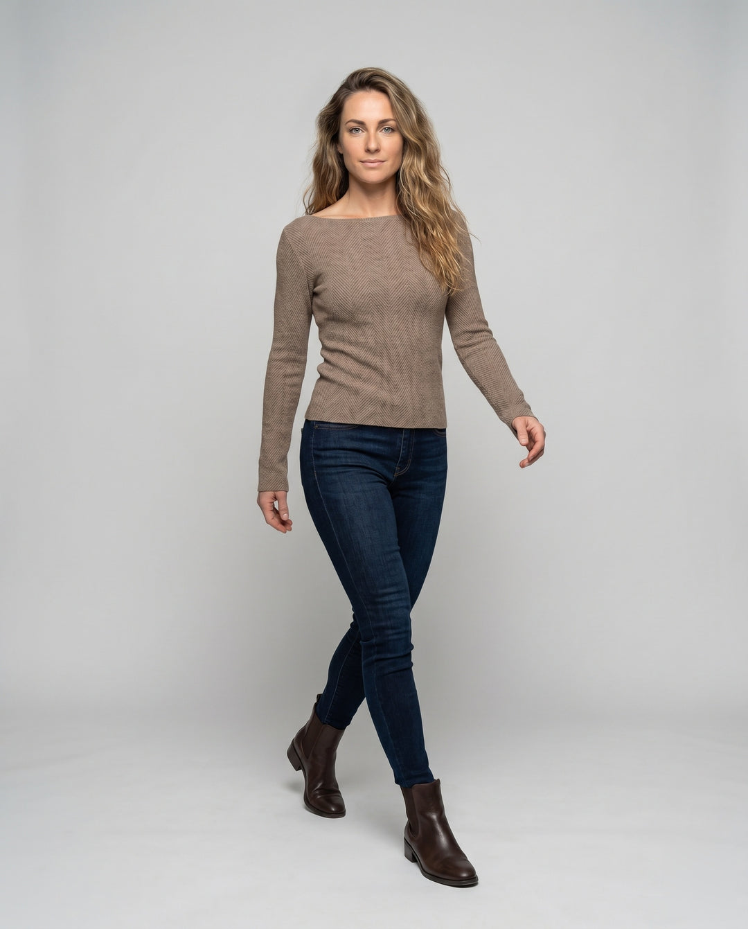 Product 15611895480650 - full_body_front