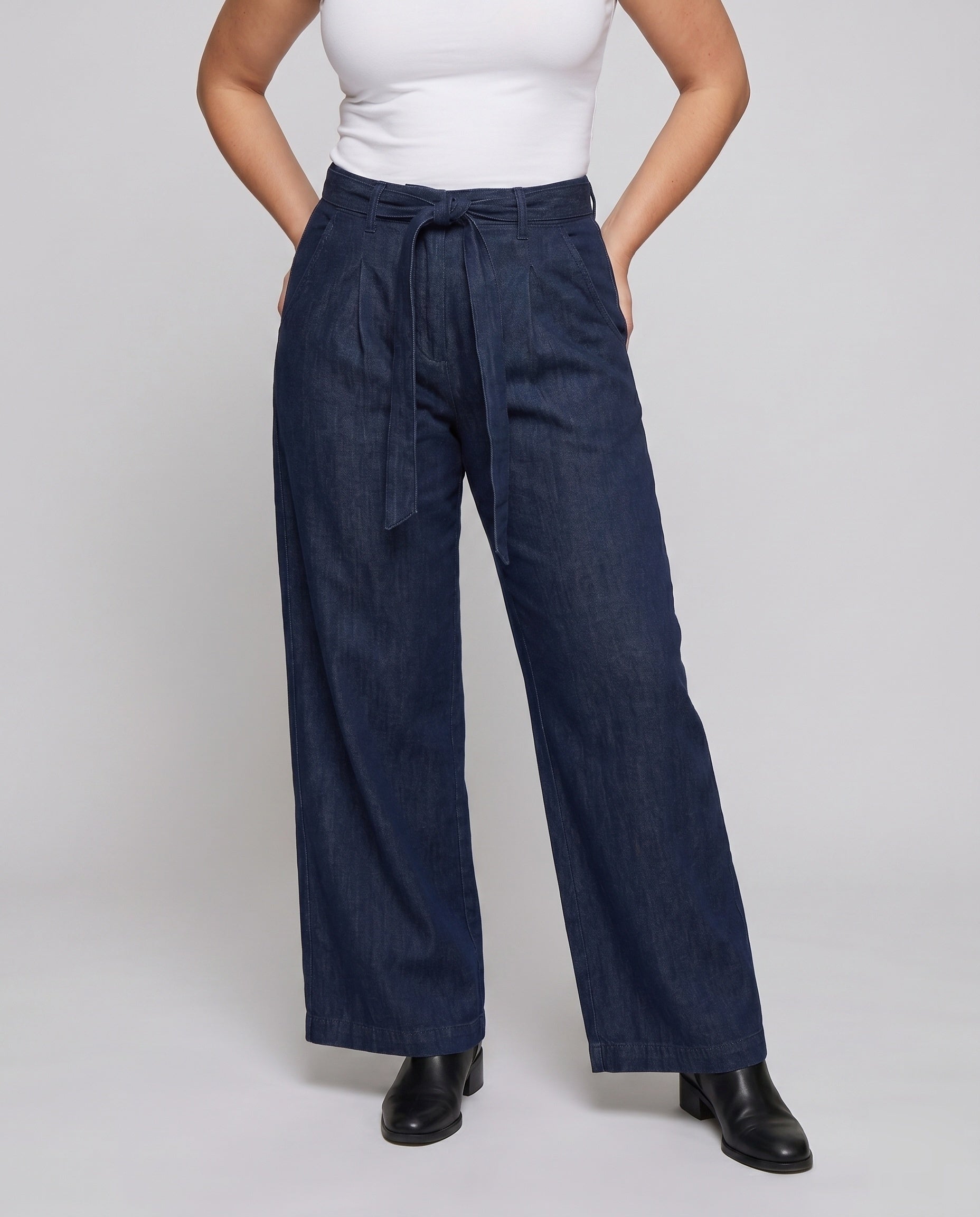 Product 15611896004938 - lower_body