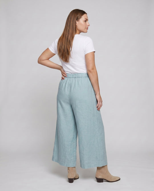 Product 15611896168778 - back_view