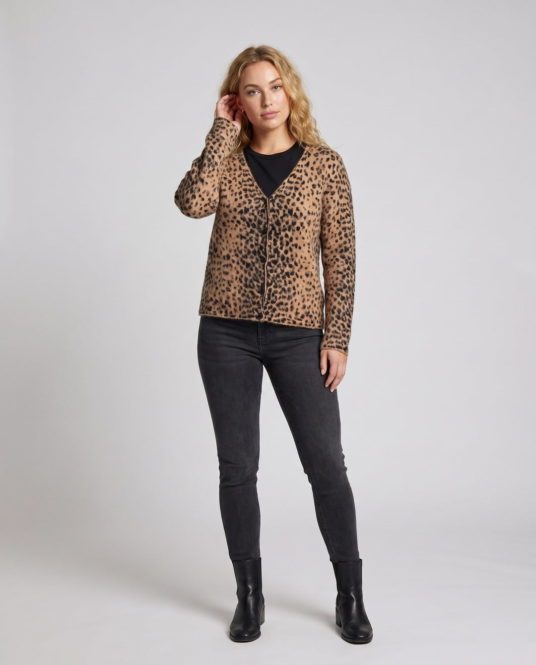 Product 15613772759370 - full_body_front