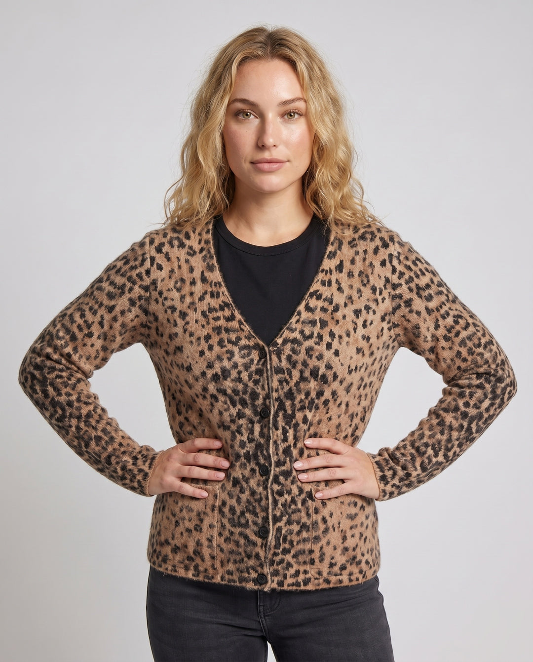 Product 15613772759370 - upper_body