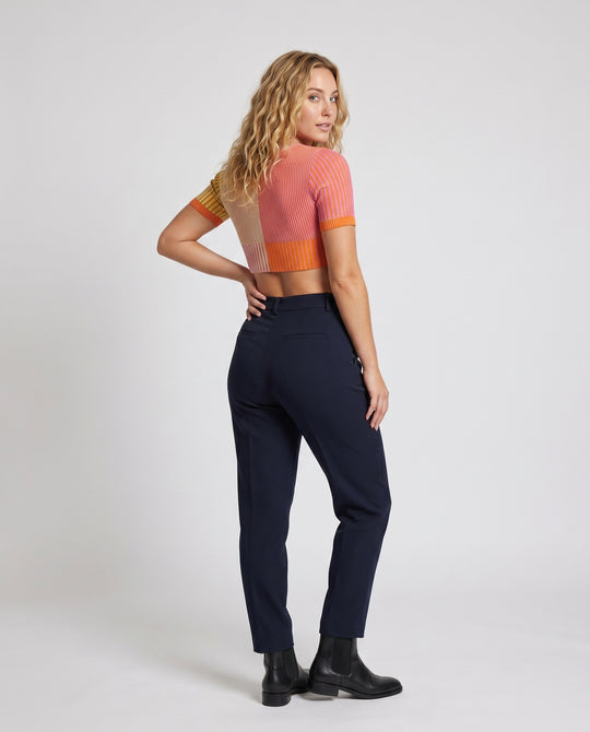 Product 15613773775178 - back_view