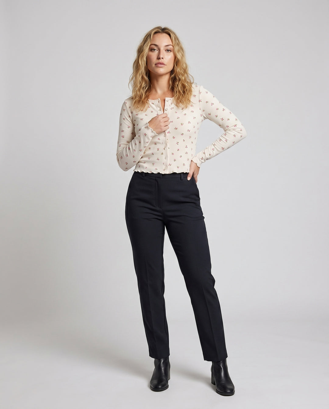 Product 15613773840714 - full_body_front